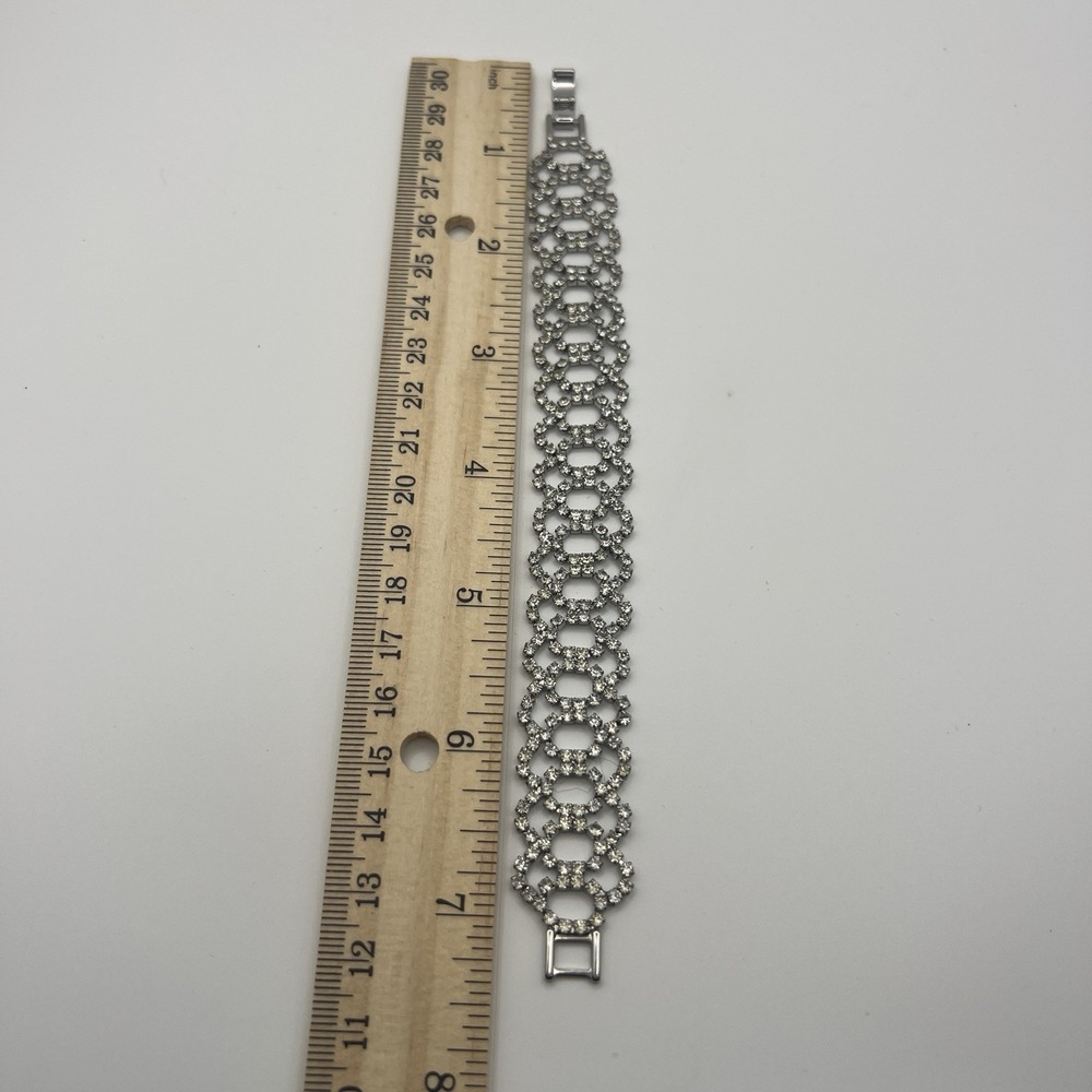 Vintage Rhinestone Tennis Bracelet Silver Tone 7.5" Box Clasp Round Clear Stones - Picture 3 of 6